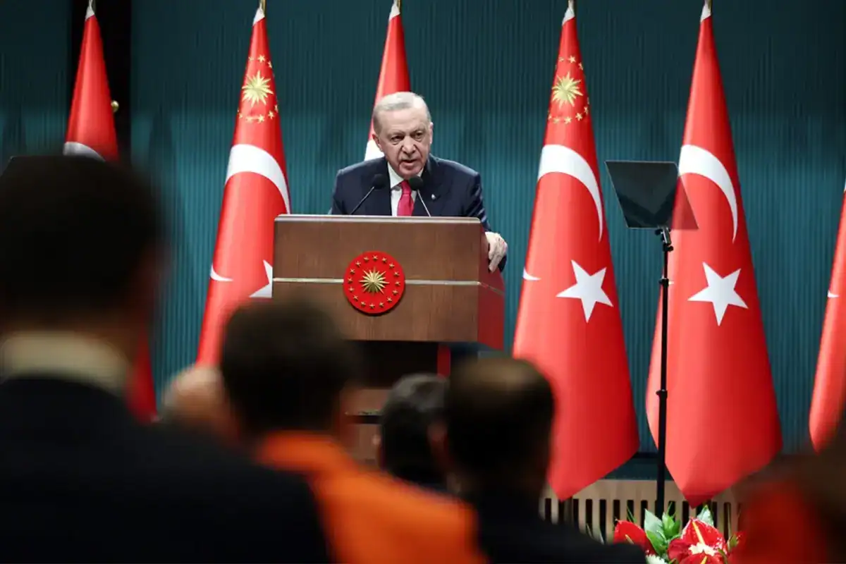 cumhurbaskani-erdogan-kabine-sonrasi-18471222_5509_amp.jpg