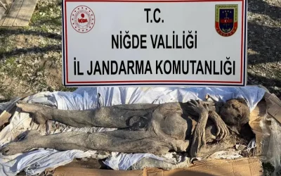 Niğde’de tarihi mumya kaçakçılarına operasyon!