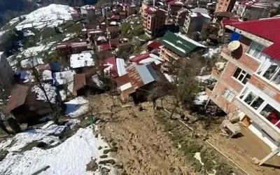 Rize’deki heyelan sebebiyle 18 ev boşaltılacak