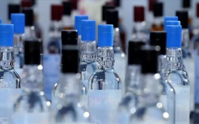 Sahte içki uyarısı: Metanol ölümcül tehlike, körlük ve ölüm riski!