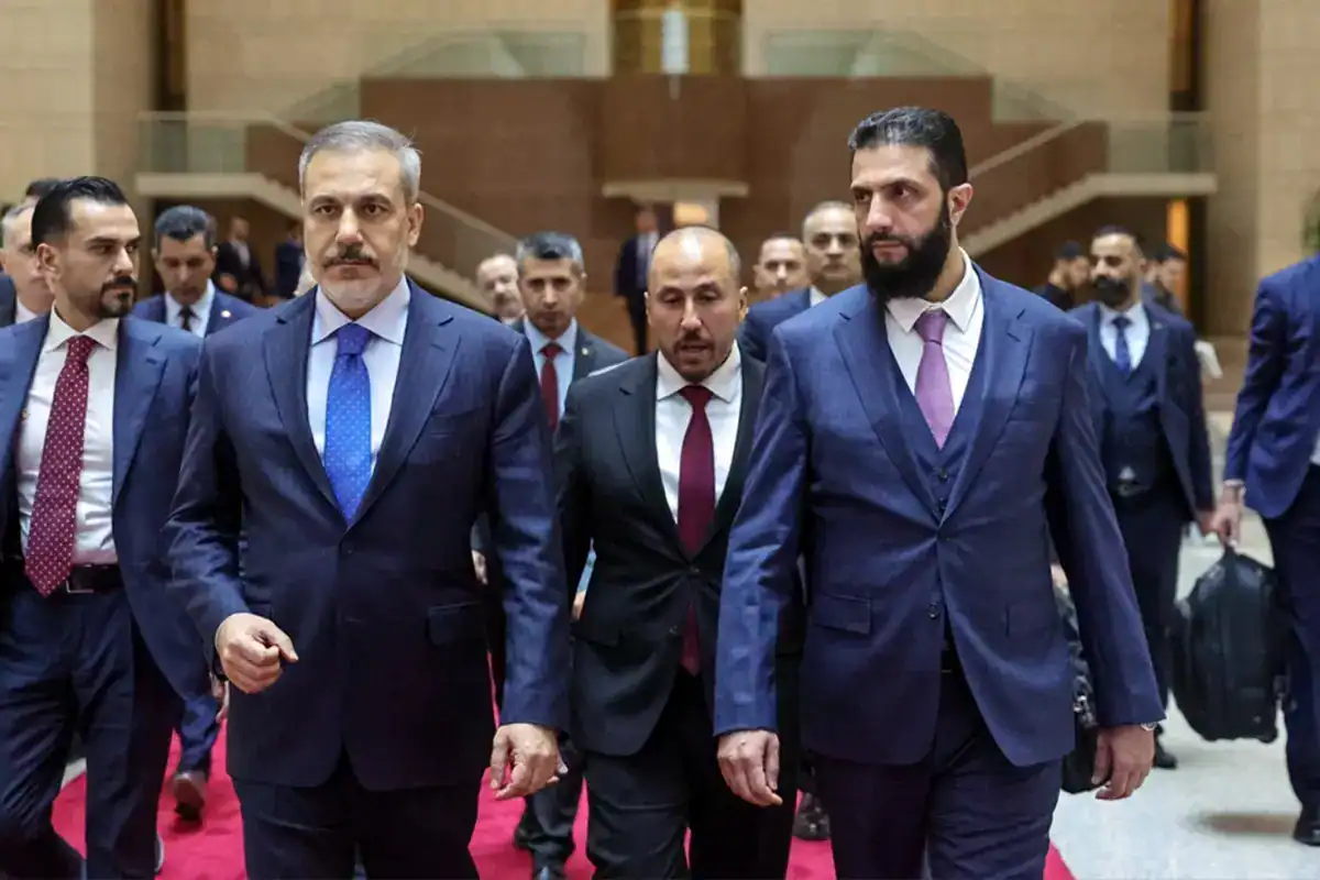 suriye-de-ypg-ile-yapilan-anlasmaya-bakan-fidan-18450455_1502_amp.jpg