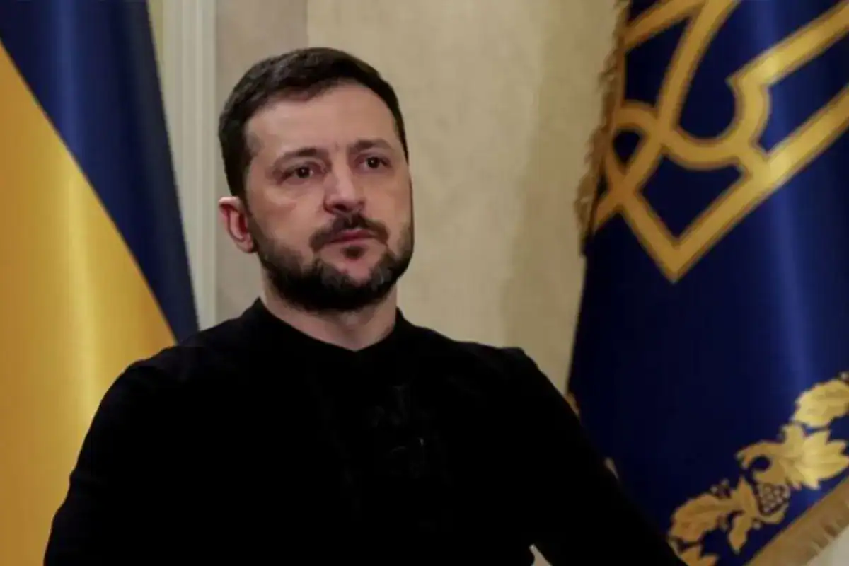 trump-i-kiskandiracak-goruntuler-zelenskiy-18419602_1853_amp.jpg