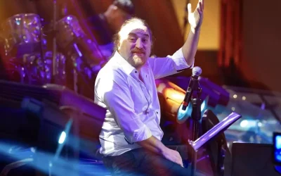 Volkan Konak’ın sahnedeki veda sözleri: Devrimciler korkmaz, sen bilmez misin?