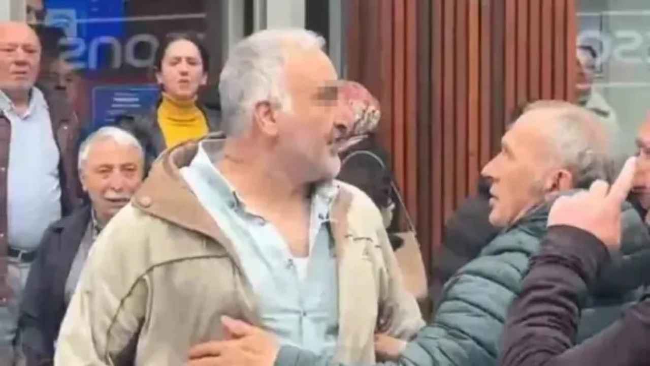 Trabzon’da Ekrem İmamoğlu için açılan imza standına bıçaklı saldırı