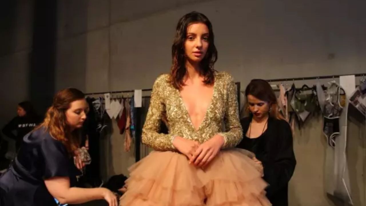 Ünlü model kansere yenik düştü, genç yaşta hayatını kaybetti