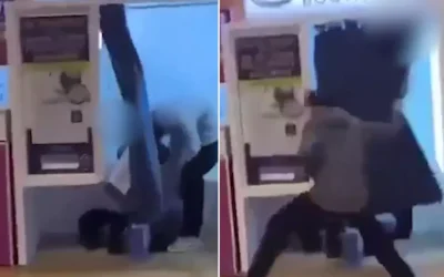 Foto kabininde alışveriş merkezinde cinsel ilişkiye girdiler
