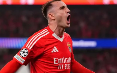 Kerem Aktürkoğlu, dünya zirvesine ulaştı