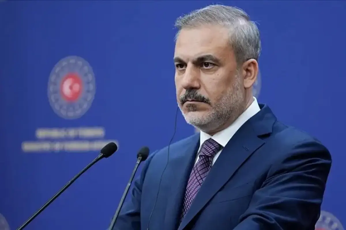 hakan-fidan-ypg-silah-birakip-oradaki-milli-18519903_1470_amp.jpg