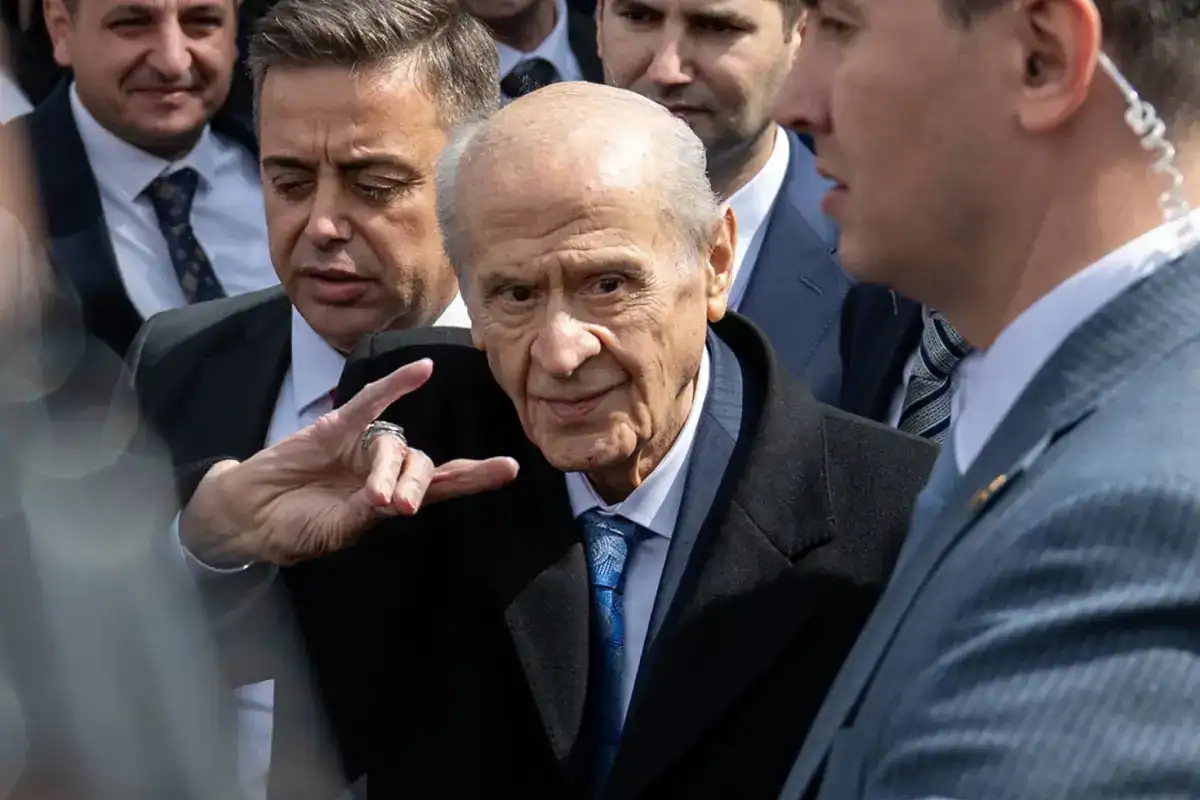 mhp-den-66-gun-sonra-mesaiye-baslayan-bahceli-ye-18494398_3334_amp.jpg