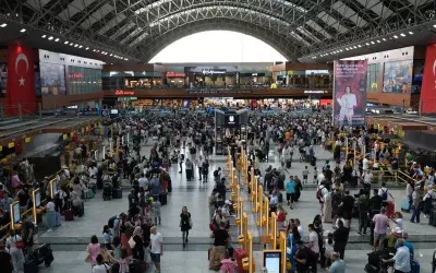 Sabiha Gökçen Havalimanı’nda sis nedeniyle uçuşlar aksıyor