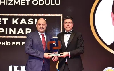 Şanlıurfa Belediye Başkanı Gülpınar’a Uluslararası İlişkilerde Yılın Ödülü