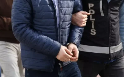 Sokakta eşini öldüren kişi tutuklandı