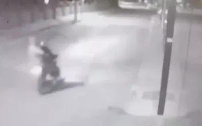 Villanın bahçesine patlayıcı atıldı