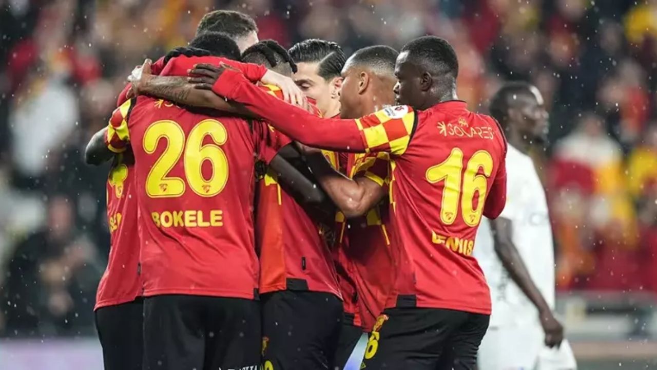 Kasımpaşa Göztepe maçı sonucu ve golleri! Canlı anlatım burada!