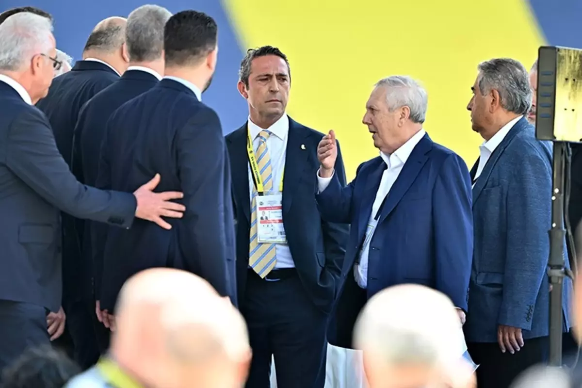 bomba-iddia-aziz-yildirim-ve-ali-koc-gorusme-18660357_6996_amp.jpg