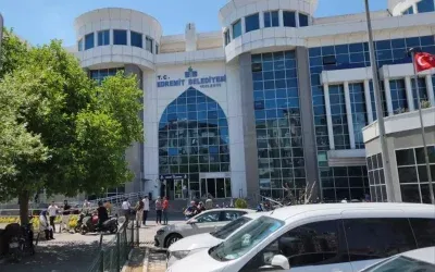 CHP’li Edremit Belediyesi’nde usulsüzlük operasyonu: 7 kişi gözaltında!