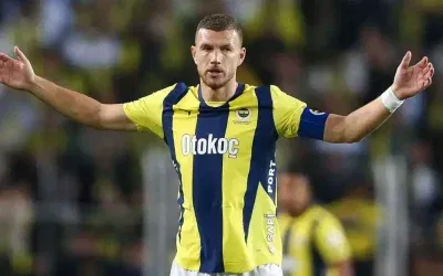 Dzeko’nun paylaşımı taraftarları ikiye ayırdı