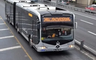 İstanbul Okmeydanı’nda Metrobüs Yangını Olayı