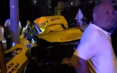 Mersin’de Trafik Kazasında 2 Kişi Hayatını Kaybetti