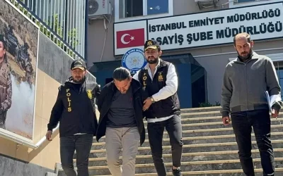 Doktorun kavgada tutuklanmasının sebebi: Beni iterken kendisi düştü.