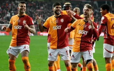 UEFA Avrupa Ligi’nde yıldızımızın sezonun golü!