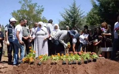 Ayşe Şan’ın vasiyeti üzerine mezarı Diyarbakır’a taşındı