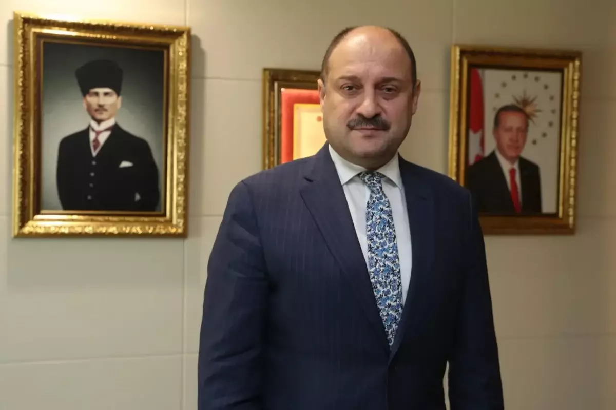 baskan-gulpinar-dan-temizlik-sikayetlerine-18715013_8460_amp.jpg