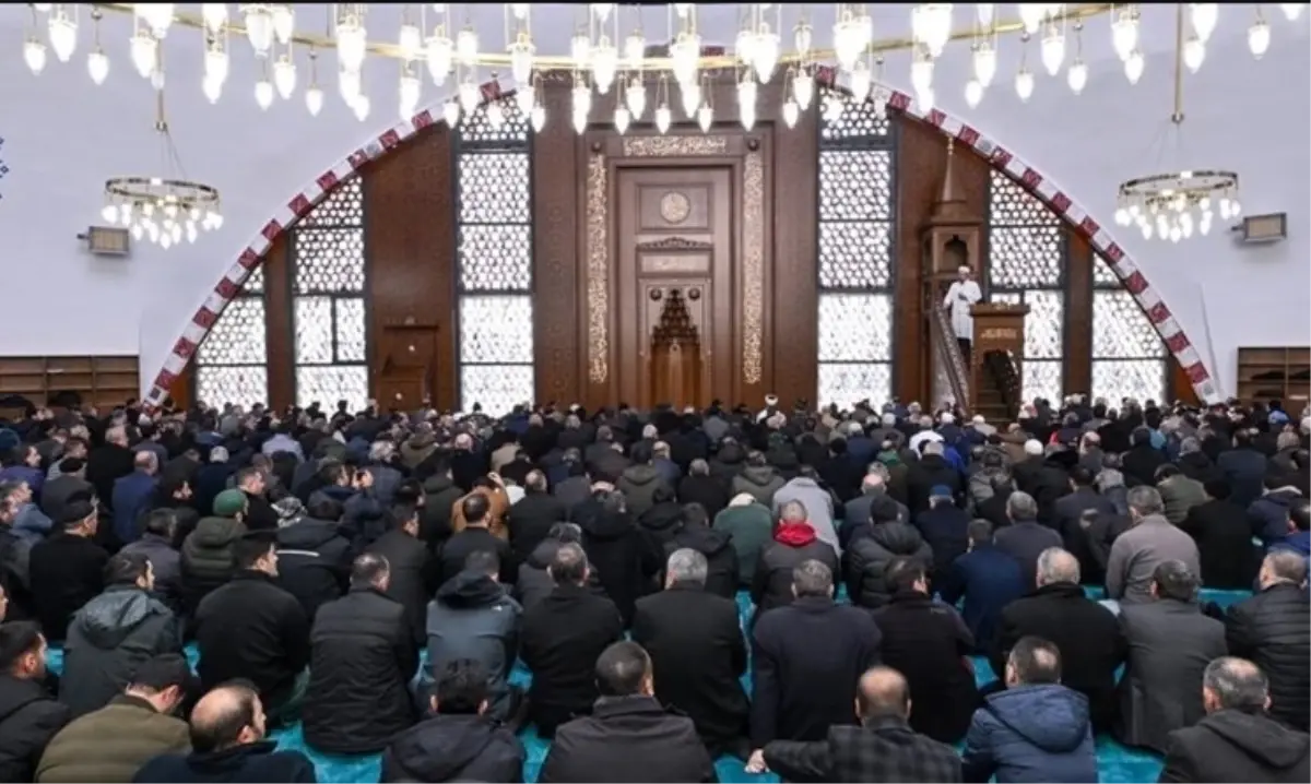 bayram-namazi-nasil-kilinir-2025-18716649_5819_amp.jpg