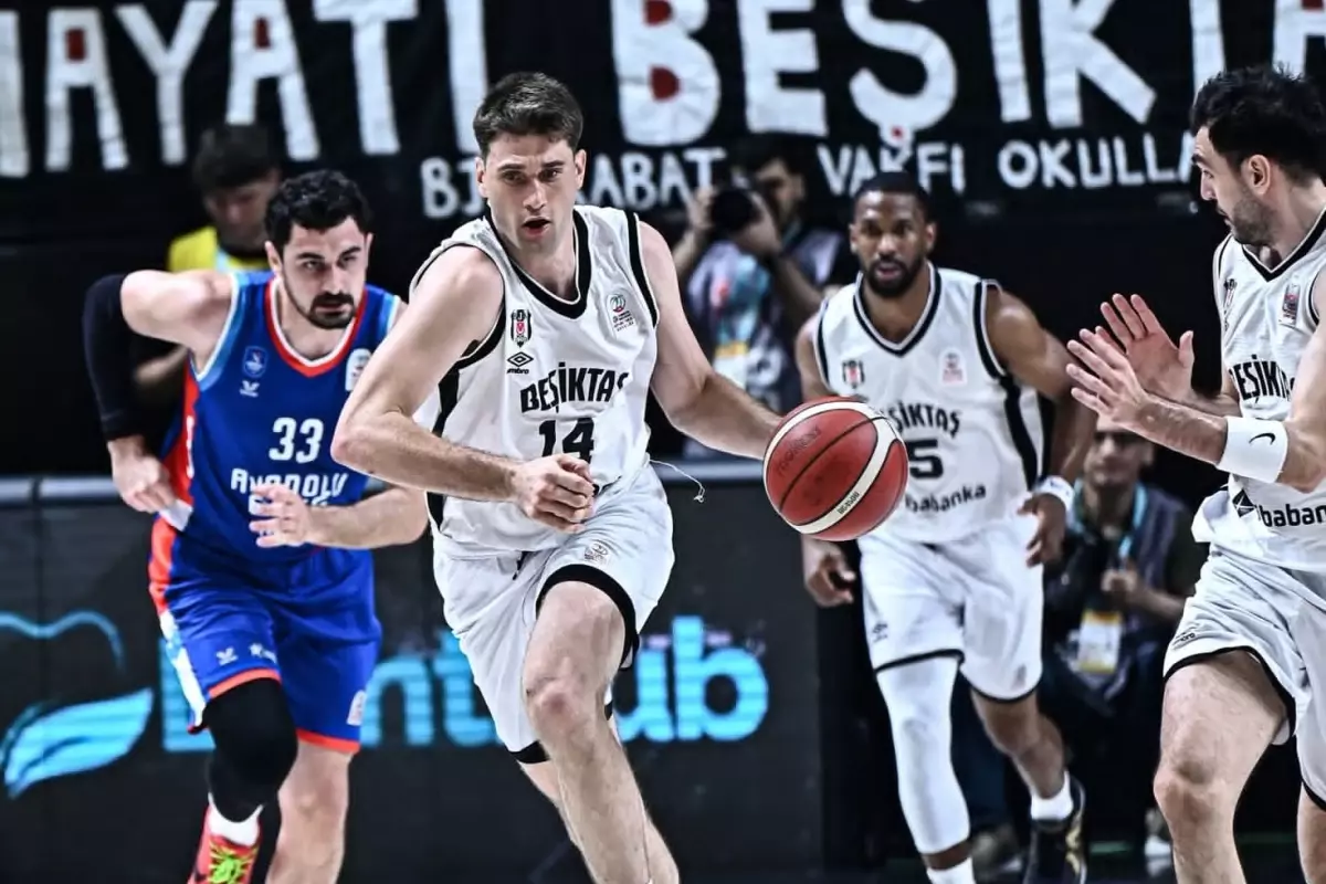 besiktas-fibabanka-dan-anadolu-efes-e-27-sayilik-18724395_8622_amp.jpg