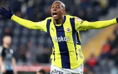 Fenerbahçe’de transfer beklentileri yükselirken bir yıldızın ayrılığı gündemde