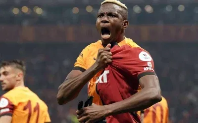 Fenerbahçe’nin transfer bombası: Osimhen için görüşmeler başladı