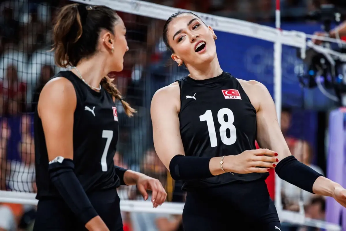 fenerbahce-hande-baladin-i-transfer-etti-18701312_1091_amp.jpg