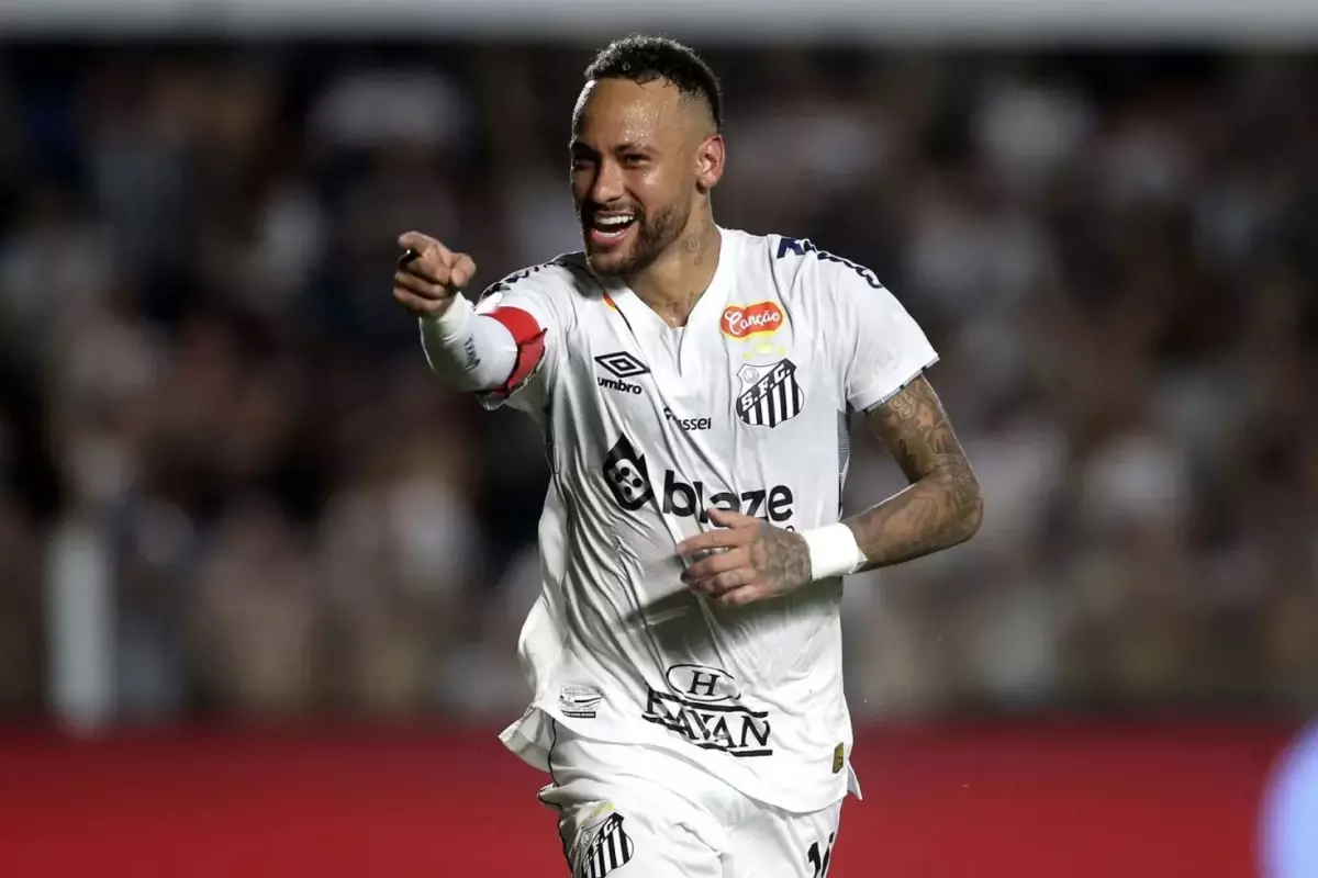 fenerbahce-iddialari-vardi-neymar-transfer-icin-18782589_5613_amp.jpg