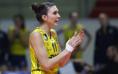 Fenerbahçe’nin efsanesi Naz Akyol, Galatasaray’a transfer oldu