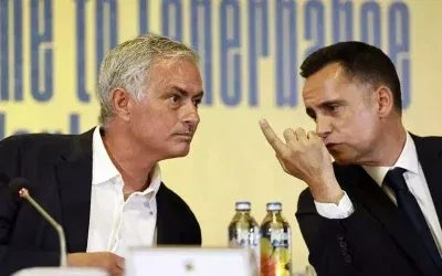 Jose Mourinho, Mario Branco’yu uğurladı.