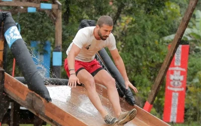 Survivor Adem’in şampiyonluk geçmişi ve yarıştığı yıllar nedir?