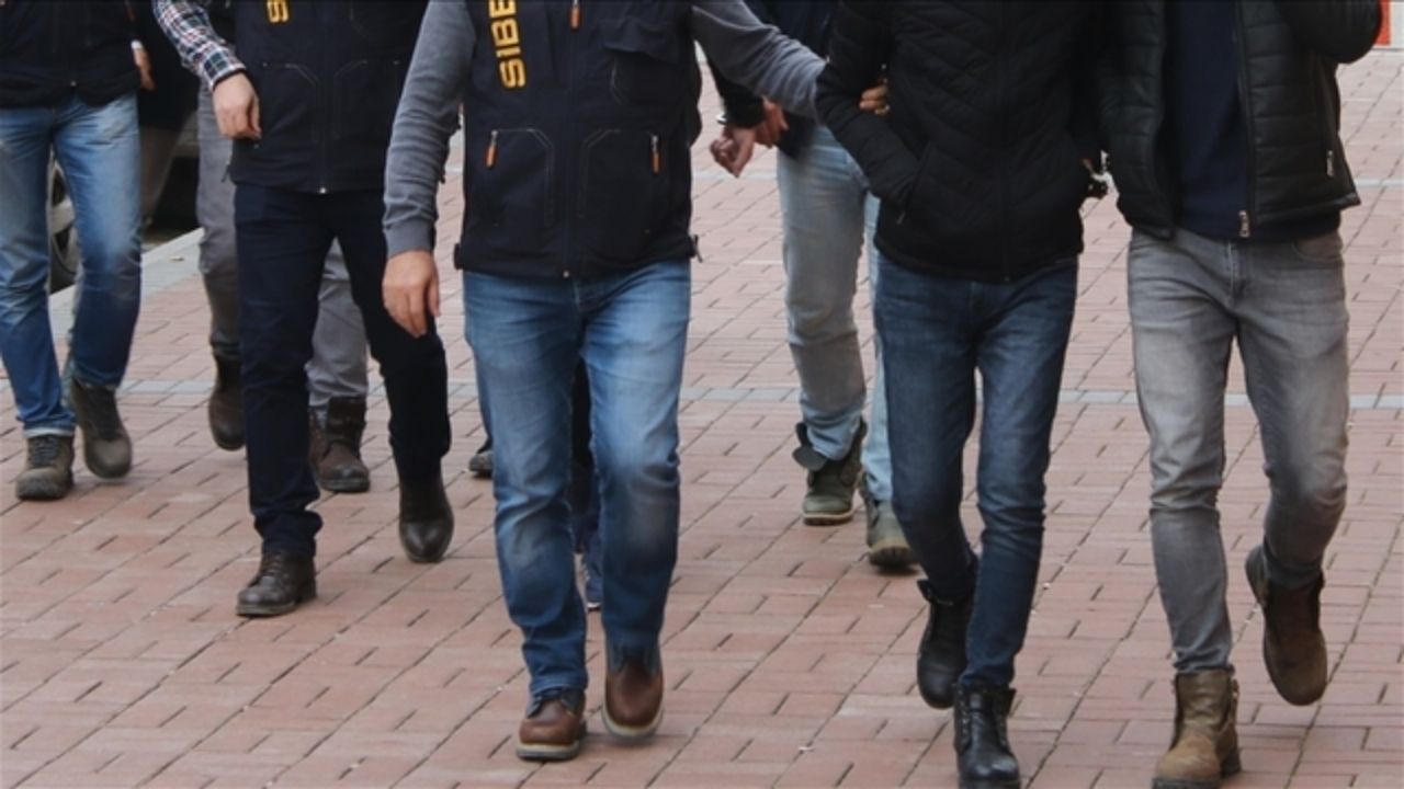 Afyonkarahisar'da Yasa Dışı Bahis Operasyonu 2,5 Milyon Liralık Hacim, 8 Gözaltı