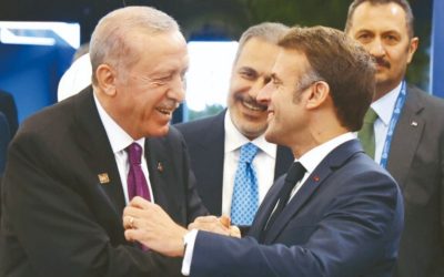 Macron ile Erdoğan Gazze Gündemini Ele Aldı: İki Devletli Çözüm İçin Diplomasi Trafiği