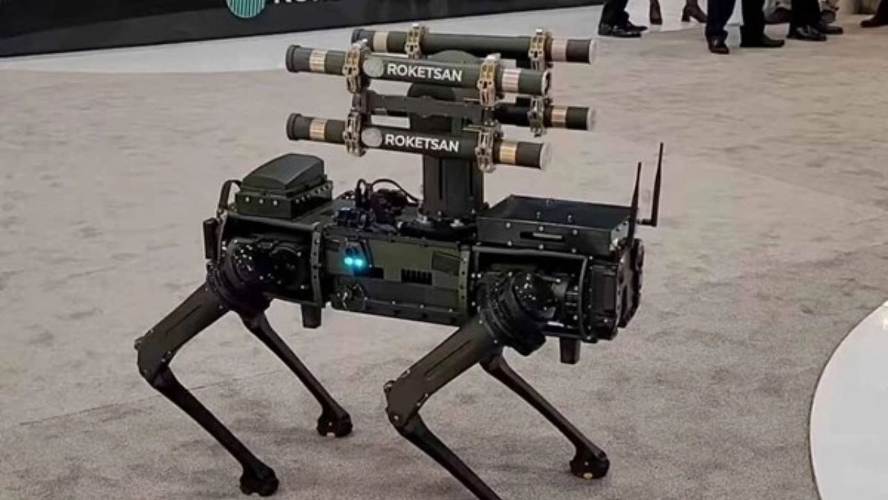 Türkiye'nin İlk Füze Atabilen Robot Köpeği KOZ Canlı Yayında Tanıtıldı
