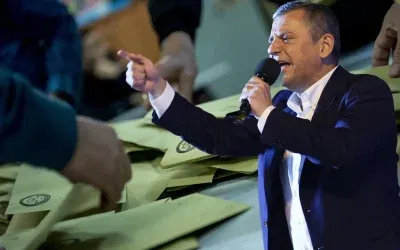 AK Partili Bozdağ’dan erken seçim sinyali