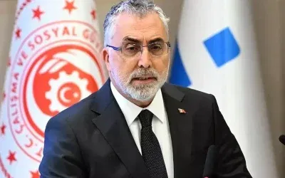 Bakan Işıkhan: Kamu işçilerine zam teklifi yanlış yansıtıldı.