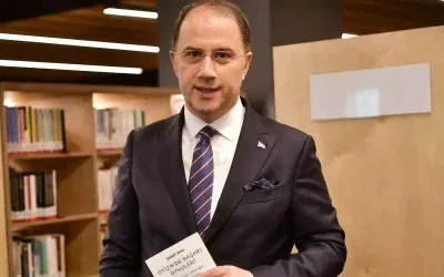 Beylikdüzü Belediye Başkanı Murat Çalık yarın ameliyat olacak.