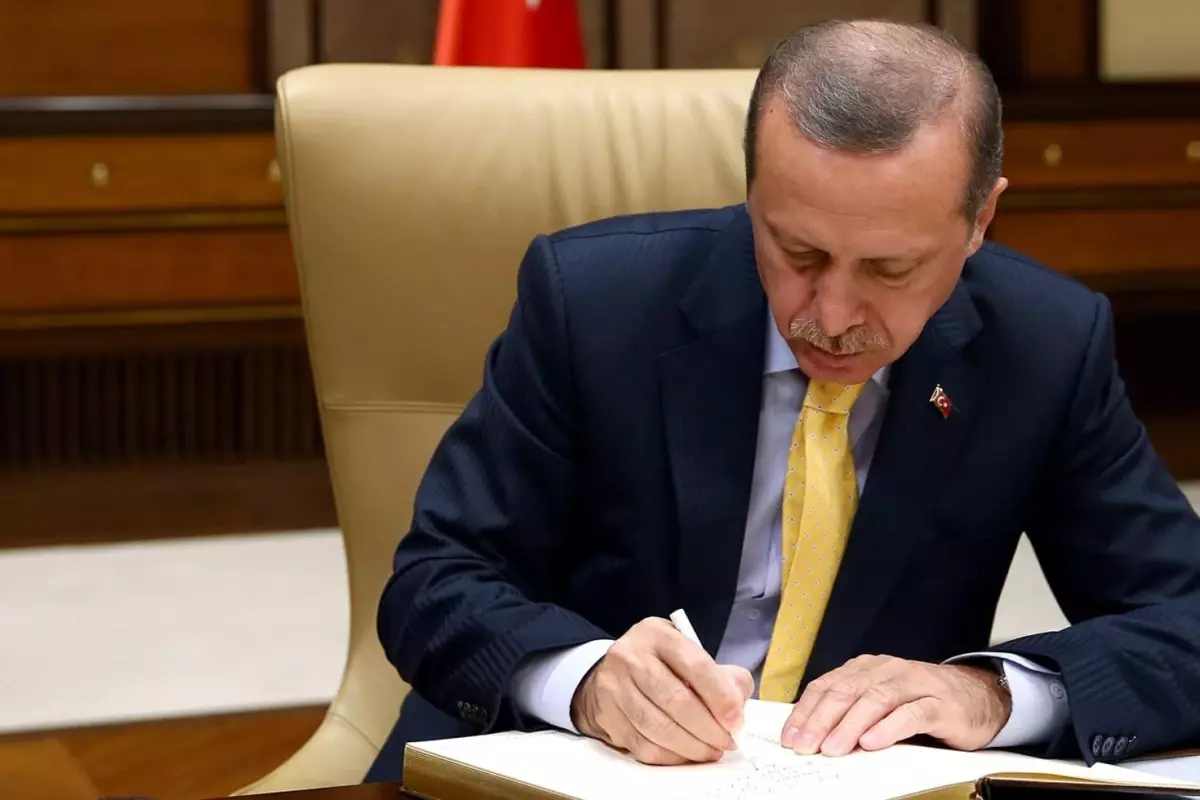 cumhurbaskani-erdogan-imzaladi-52-yillik-anlasma-18867499_9270_amp.jpg