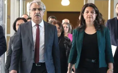 DEM Partisi heyeti, İmralı’ya gitmeden önce Bahçeli ve Özel’i ziyaret edecek.