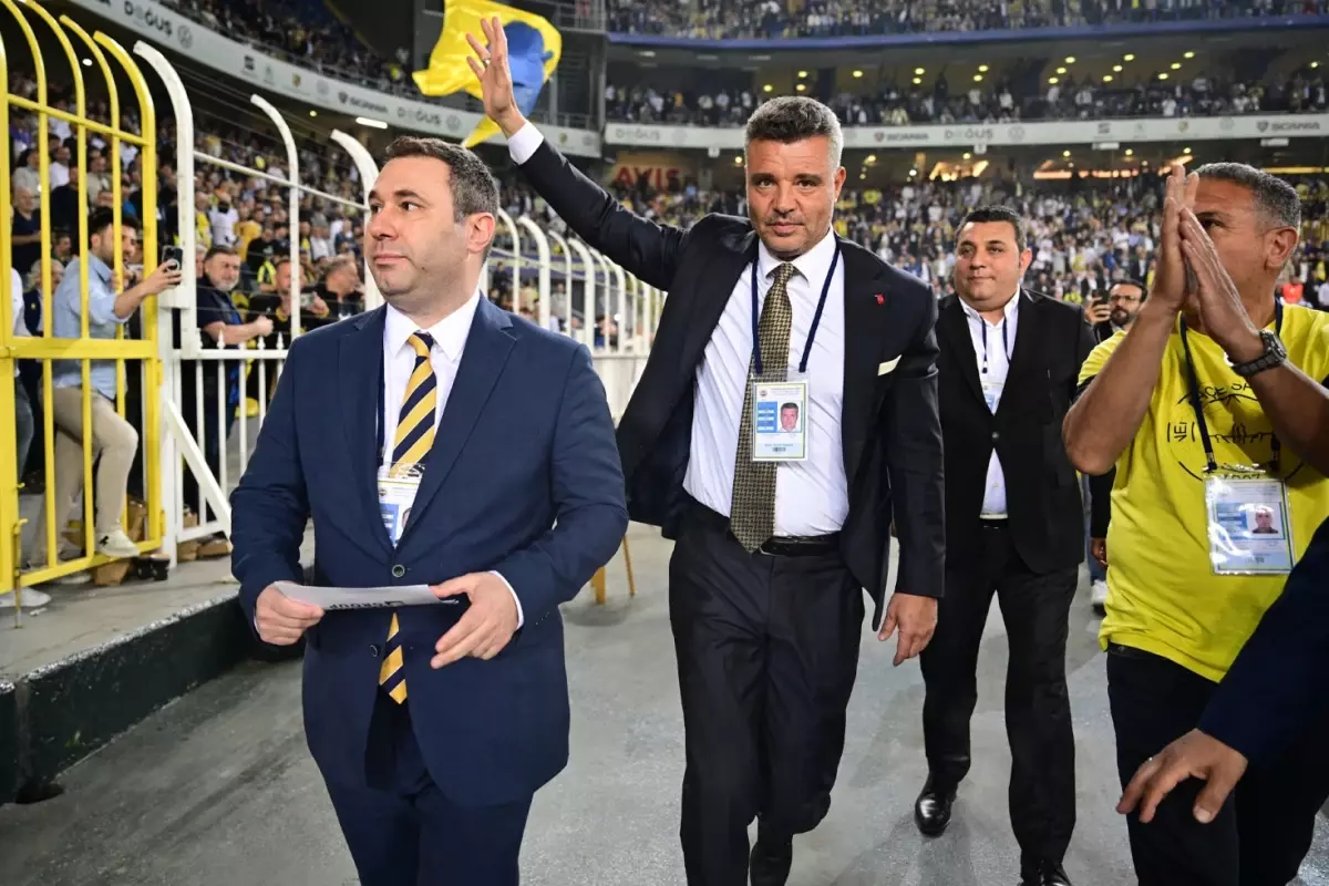 fenerbahce-baskan-adayligini-aciklayan-sadettin-18842433_3807_amp.jpg