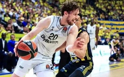 Fenerbahçe Beko ilk yıldız transferini duyurdu
