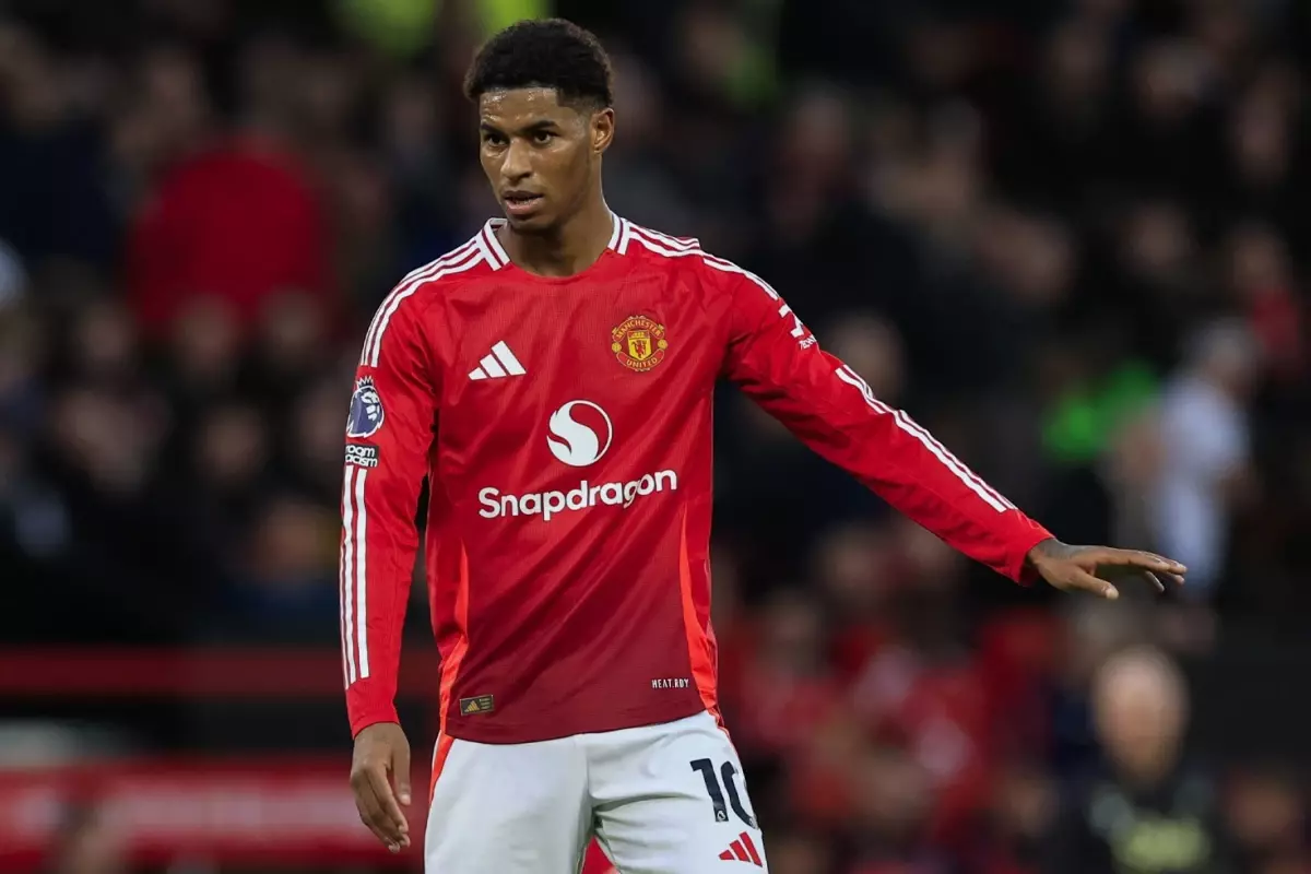 fenerbahce-den-rashford-a-rekor-teklif-18862007_1252_amp.jpg