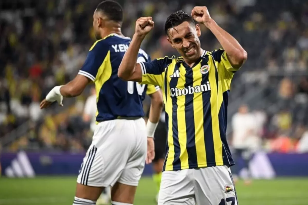 fenerbahce-lazio-yu-irfan-can-kahveci-ile-devirdi-18900676_2696_amp.jpg