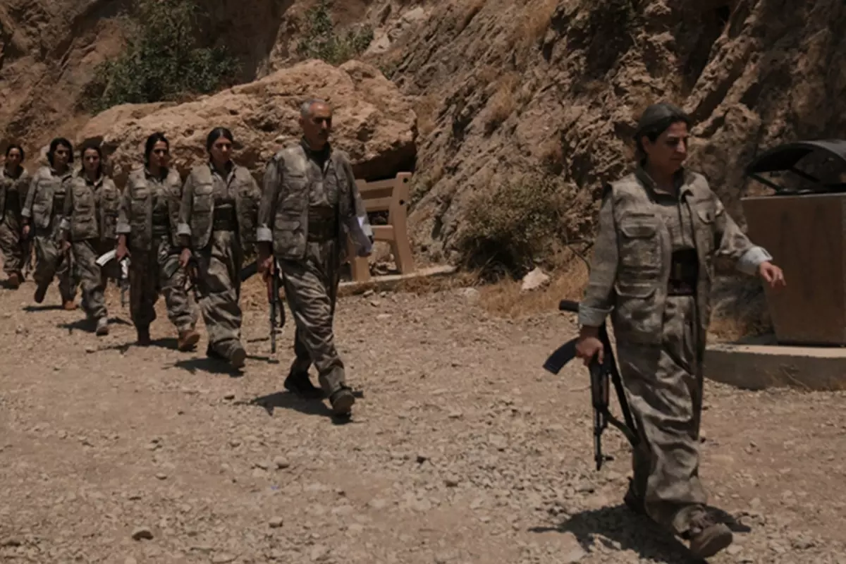 fransa-dan-pkk-nin-silah-birakmasina-ilk-yorum-18842253_7403_amp.jpg