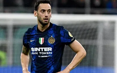 Inter’in fiyat indirimiyle G.Saray, Hakan Çalhanoğlu transferi için adım attı.